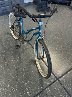 Women’s 6-speed beach cruiser