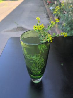 Green flower base