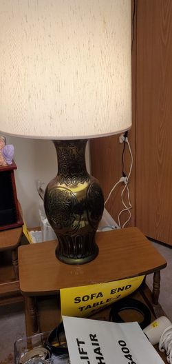 LARGE   LAMP