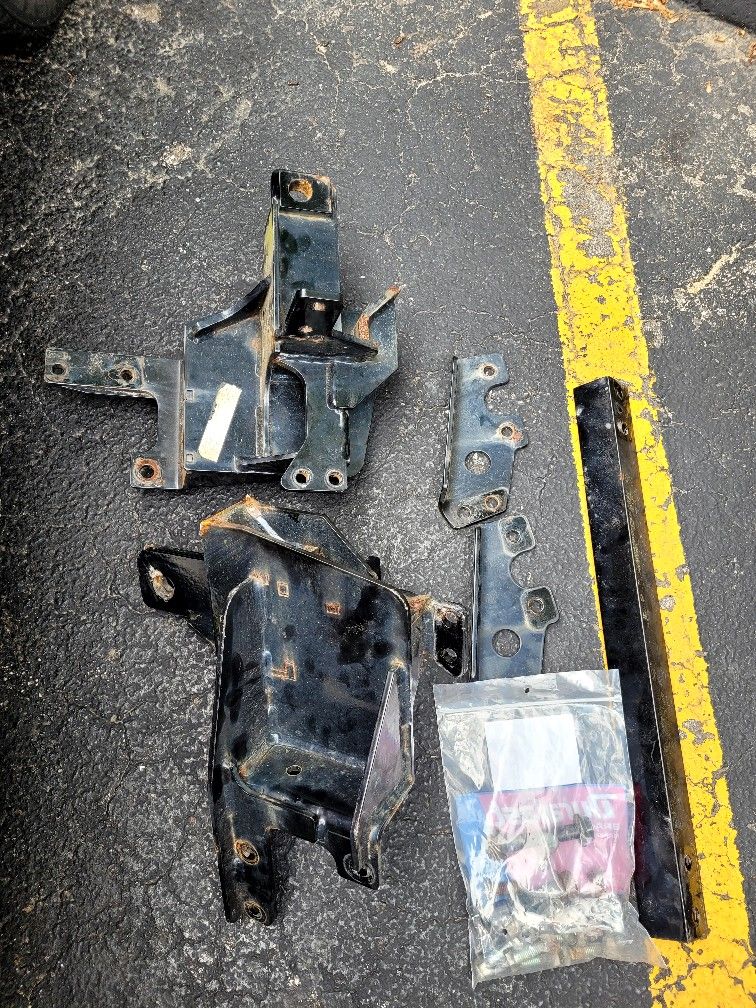 Fisher MM2 Plow Push Plates Off Of 2018 Ram 2500