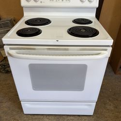 GE Spectra 4 Burner Stove