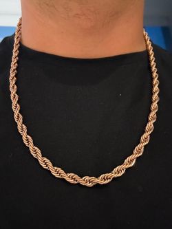 Rose gold plated rope chain