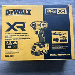 EWALT 20-Volt MAX XR Lithium-Ion Cordless Brushless 1/4 in. 3-Speed Impact Driver Kit with (2) 5.0 Ah Batteries, Charger & Bag