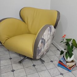 Swivel Chair