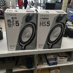 Yamaha HS5 Studio Monitors Pair