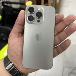 iPhone 15 Pro Unlocked 128GB! Finance For $50 Down Payment!!