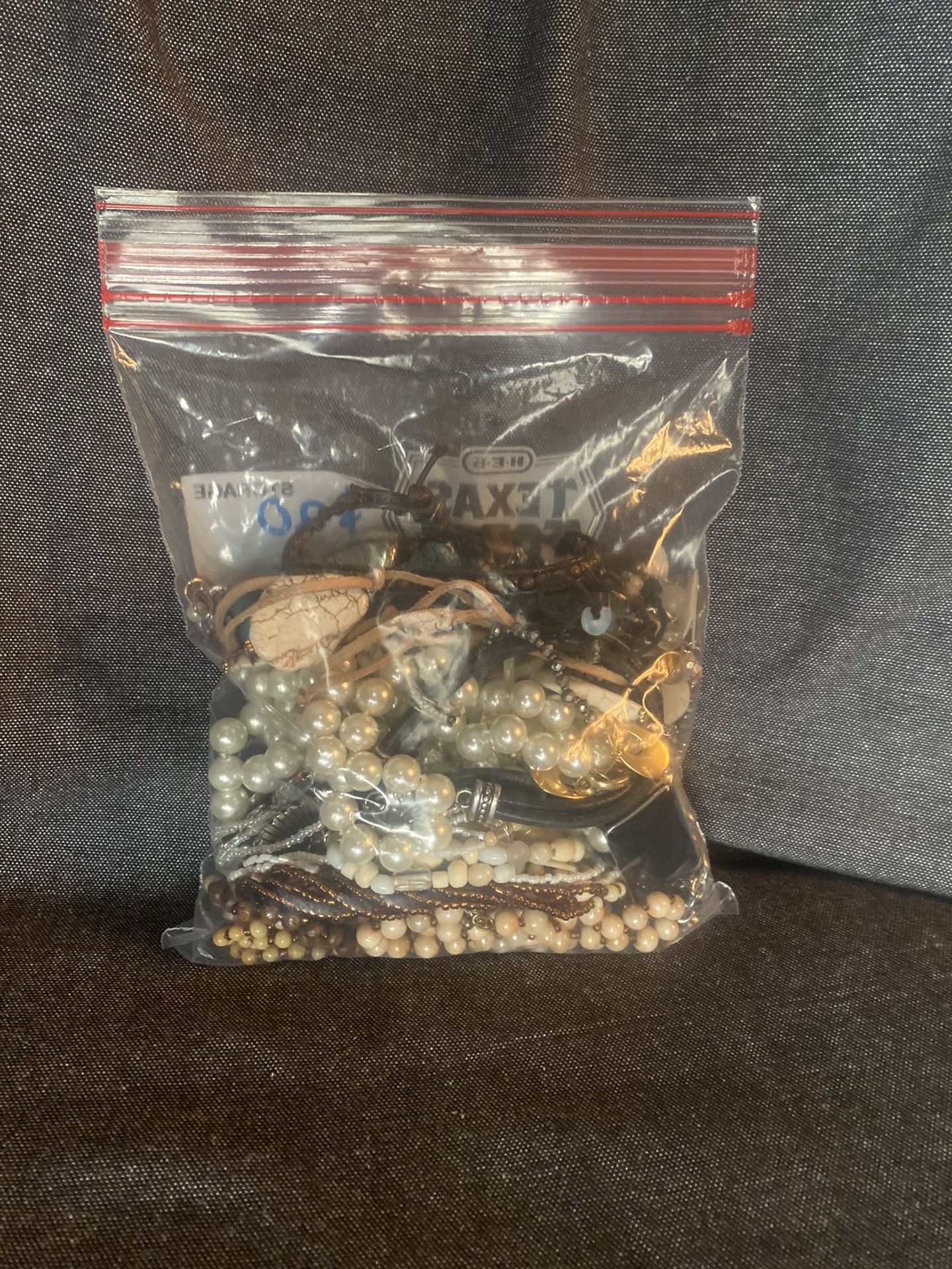 Quart Size Bag Of Costume Jewelry ( Must Pick Up, Southside 78221) No Holds