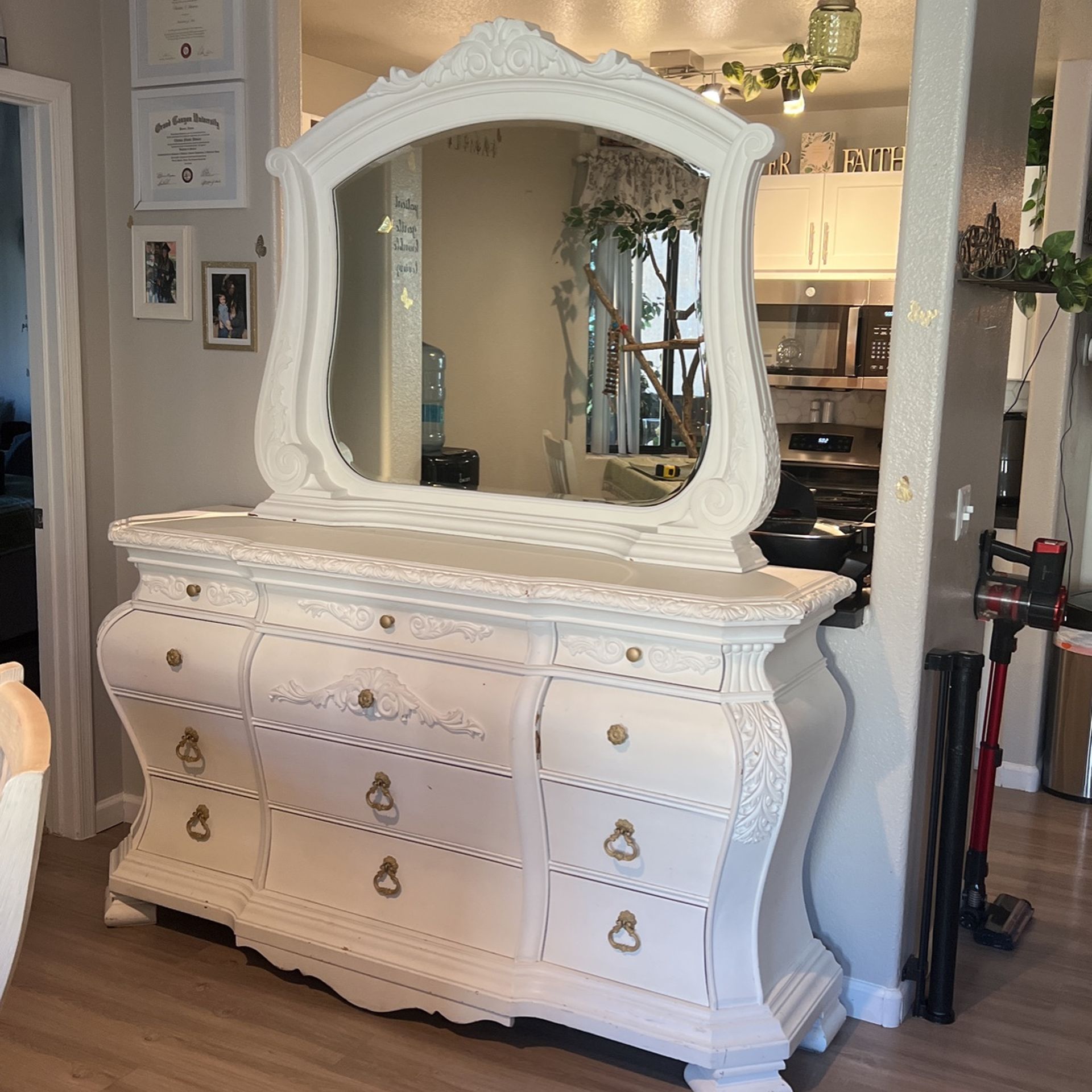 Dresser for Sale in Phoenix, AZ OfferUp