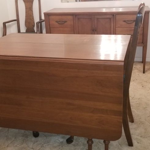 Midcentury Drop Leaf Table + 3 Chairs