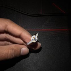 5mm 0.83 ct diamond womens ring 