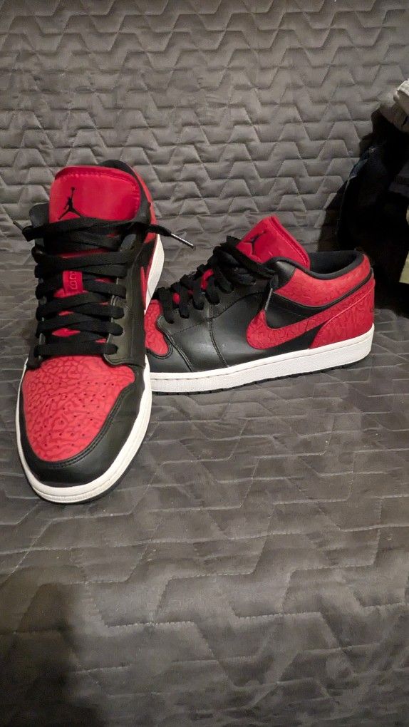 Air Jordan On Es Black And Red Size 12