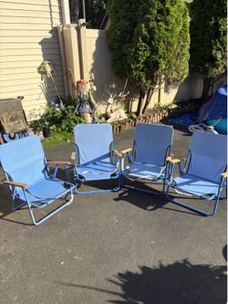 Beach or pool chairs