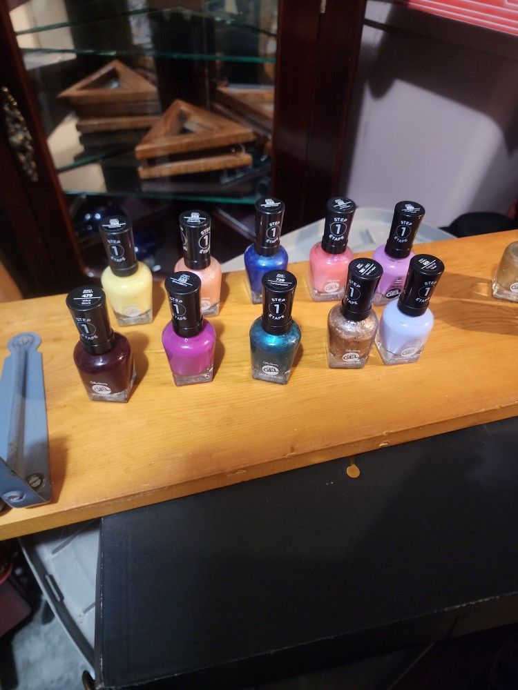 Sally Hansen Miracle gel Nail Polish Lot 1