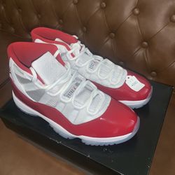 Jordan 11 Cherry 