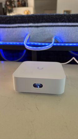 UniFi - UX7 Router / Firewall