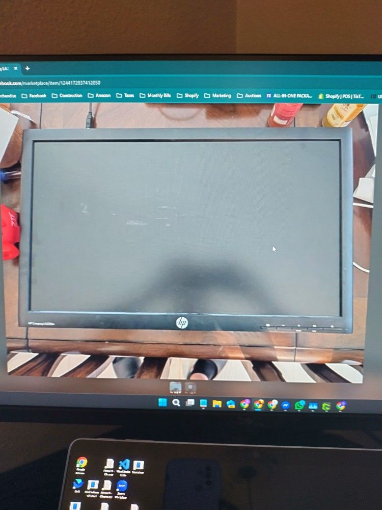 HP Compaq LA2206x Computer Monitor 21.5"