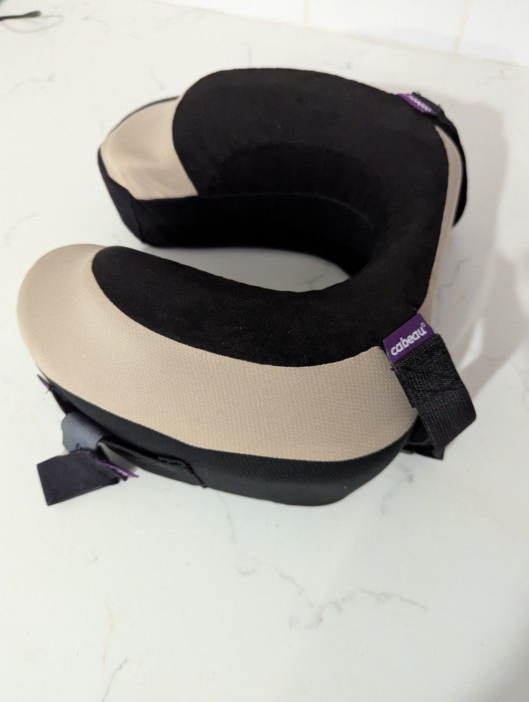 Premium Cabeau Travel Neck Pillows for Airplanes
