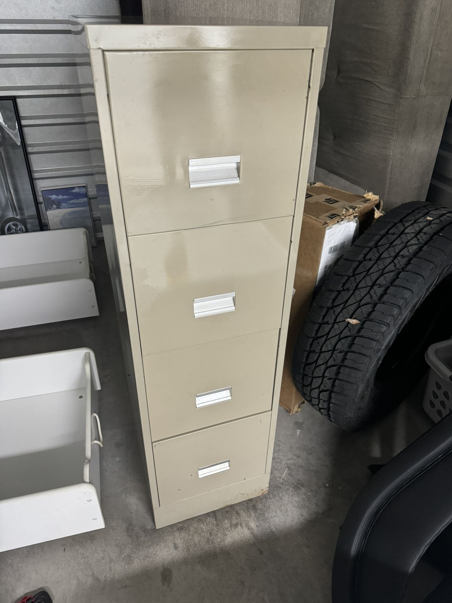 Filing Cabinet 
