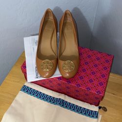 Tory Burch Tan Wedges