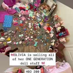 HUGE PILE OF ONE GENERATION DOLLS