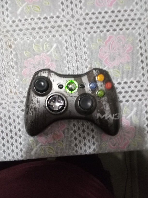 Xbox 360 Game Controller MW3
