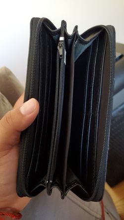 Women's leather wallet