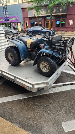 Moto 4 Yamaha atv 350cc  2wd