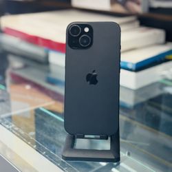 iPhone 15 (Factory Unlocked) 
