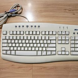 Vintage Microsoft Keyboard - PS/2 Model RT9410V56TW