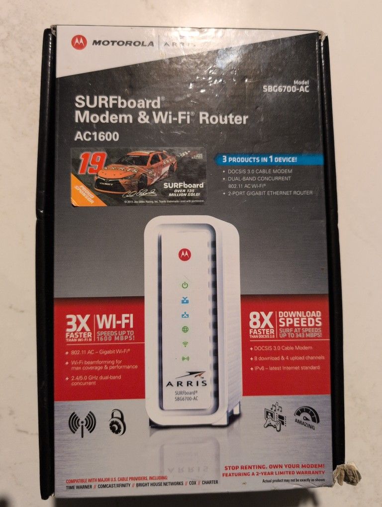 Motorola Surfboard Modem & WiFi Router