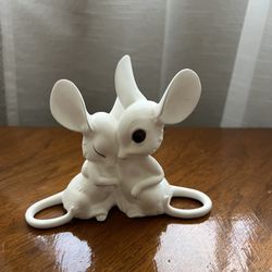 Vintage White Fine Bone China Freeman GG Good George MICE COUPLE Figurine