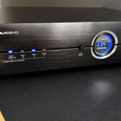 Panamax M5300-EX Voltage Surge Suppressor Protector AV Line