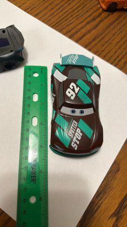 Sputter Disney Pixar And Stor Cup Figure Car 