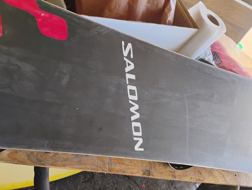 Solomon Snowboard 156 Good Condition