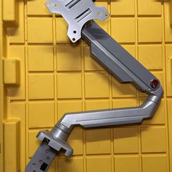 MONITOR ARM