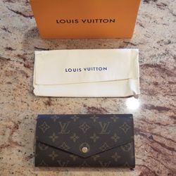 Louis Vuitton Sarah Wallet PINK