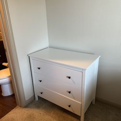 3 Drawer Dresser