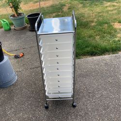 Multi Purpose 10 Plastic Drawer On Rollers