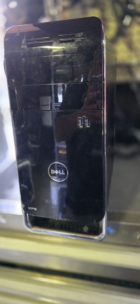 Dell XPS Gaming PC. i7-CPU-3.40GHz
16GB Ram 1TB HDD.  GPU: GTX 4GB.