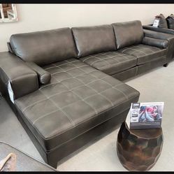 2 Piece Black Leather Sectional Couch☄️ Brand New👍 Financing Available ✅