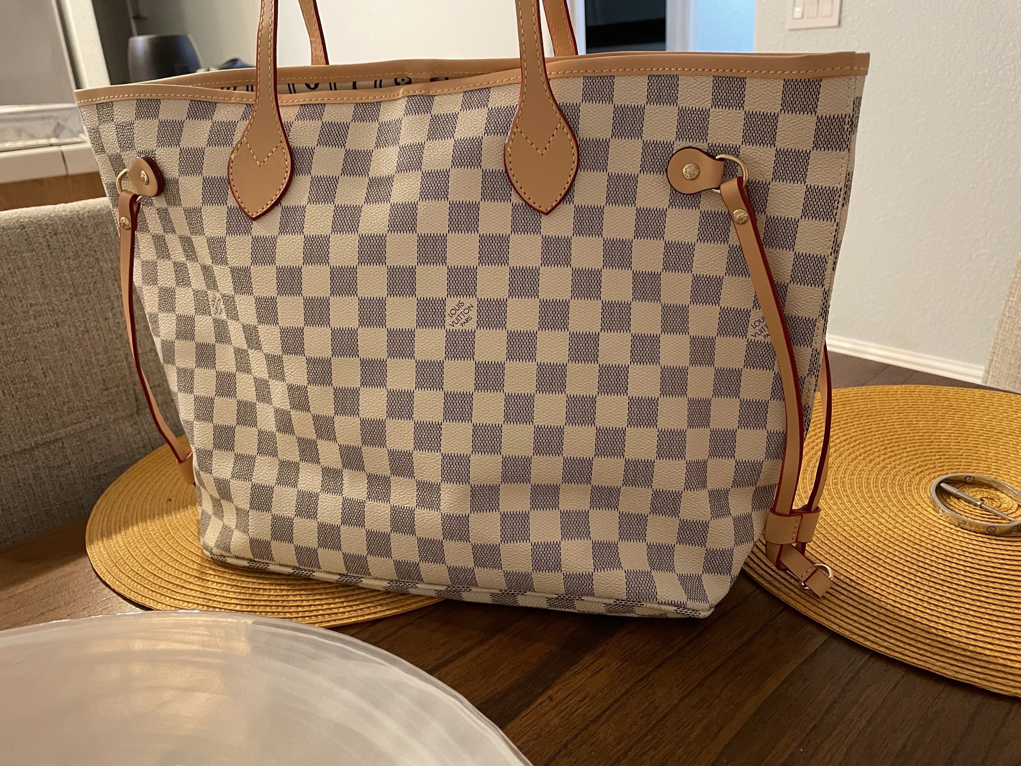 Fashion/luxury  Shoulder / Tote Bag