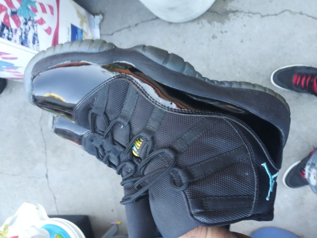 Jordan 11 Gamma Blue size 7 wide as is $45 right now