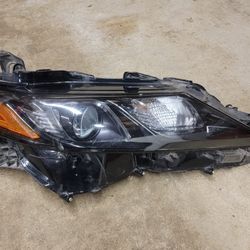 21-24 Toyota Camry R Headlight