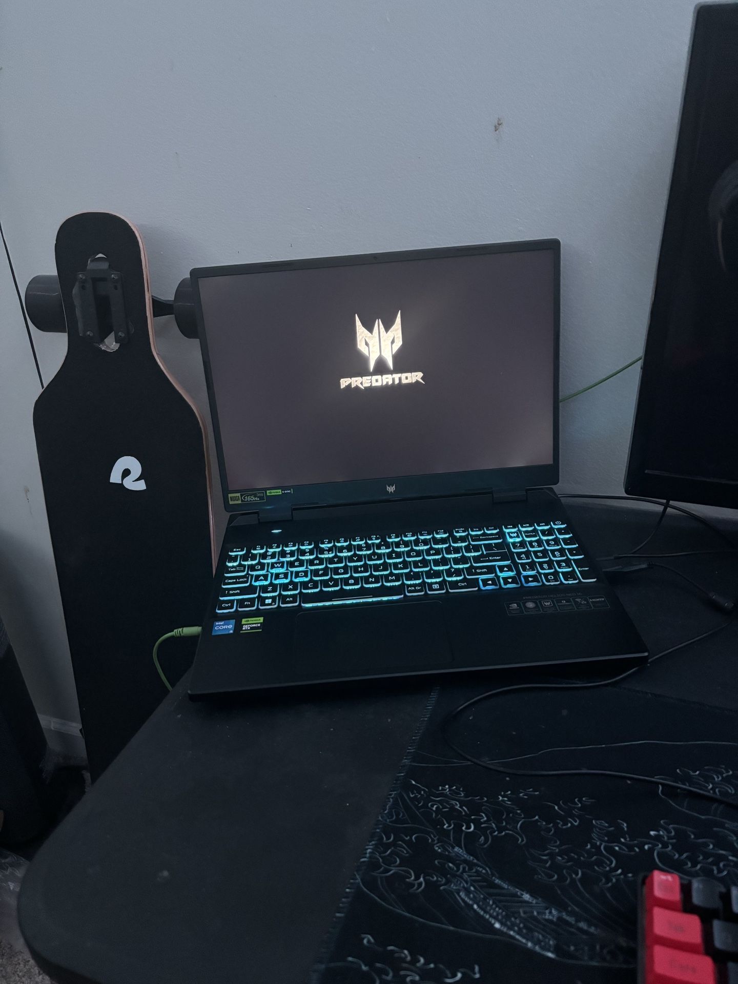Acer - Predator Helios Neo 16" WUXGA 165Hz IPS Gaming Laptop - Intel i5-13500HX - GeForce RTX 4050 with 16GB DDR5- 512GB SSD + 1TB SSD(1.5TB) - Gray