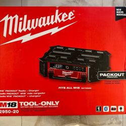 Mílwaukee New Pack Out Radio - Bluetooth- Charger 
