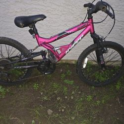 20" Hyper Swift Mountain Bike, Magenta, Youth, Age Group 8-13 Years