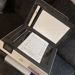 The HP OfficeJet Pro 8130e