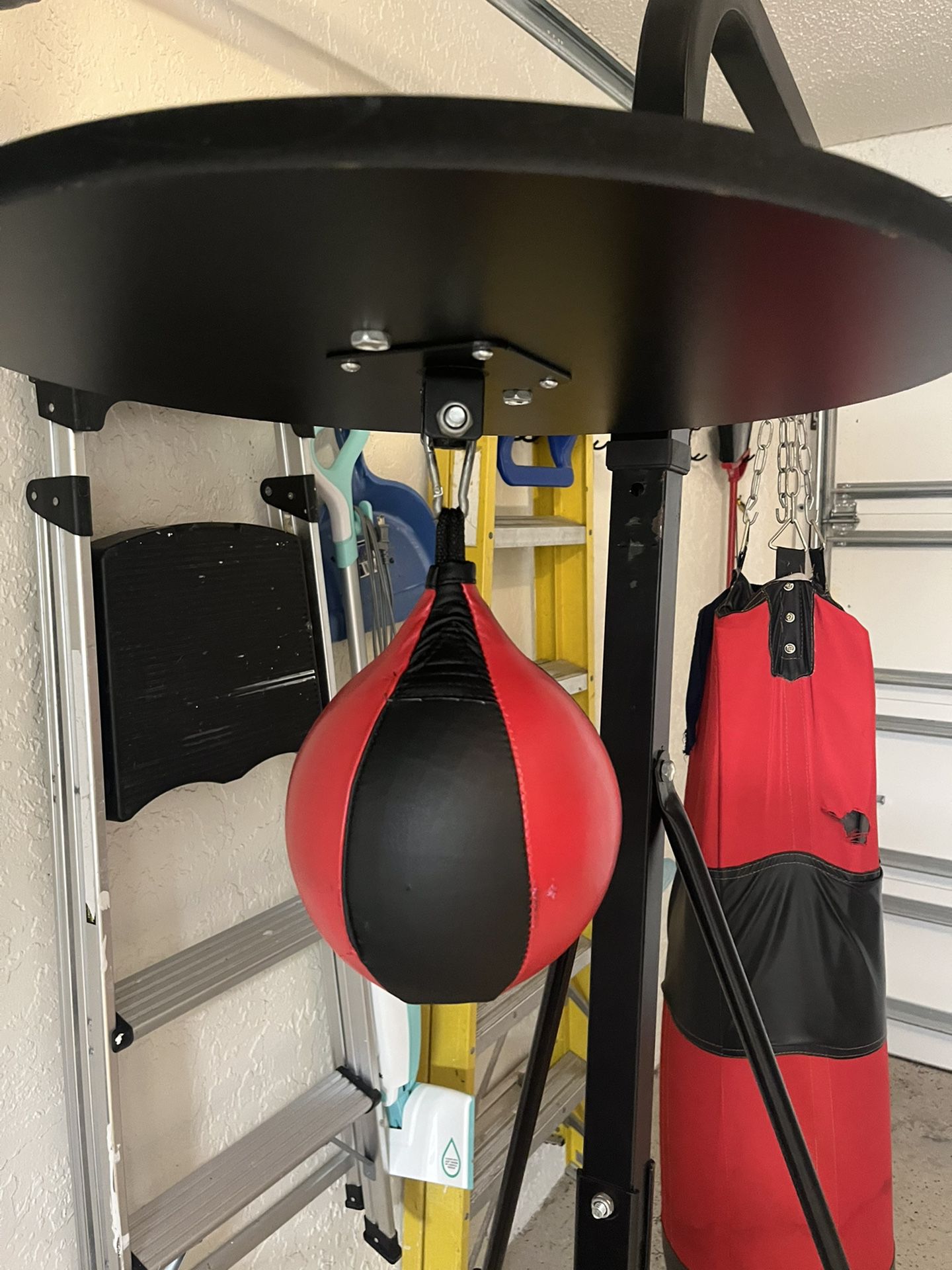 Boxing Bag with speed bag