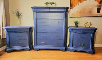 Solid Wood Dresser and Nightstands