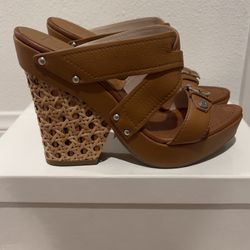 Dior Attitude Wedge  New 
